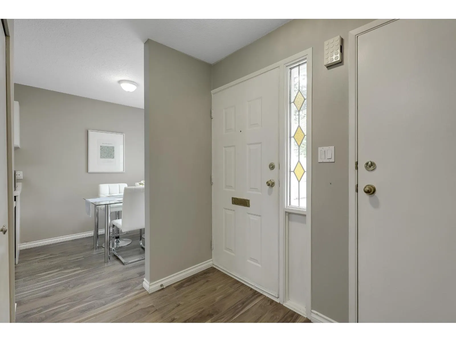 3 10080 154 STREET