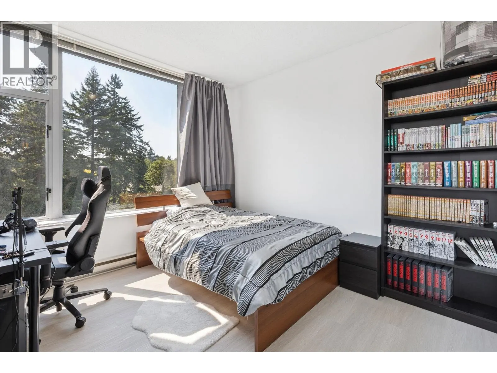 1206 280 ROSS DRIVE