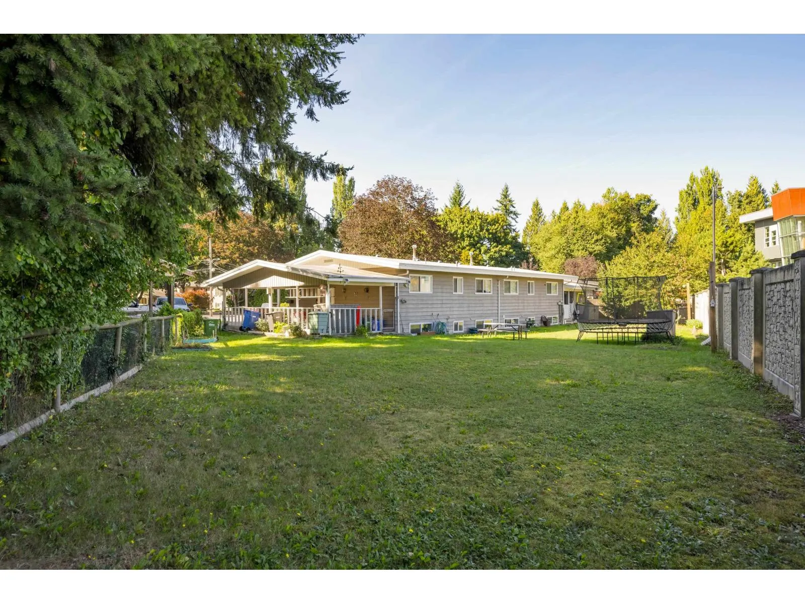 33272-33274 ALTA AVENUE