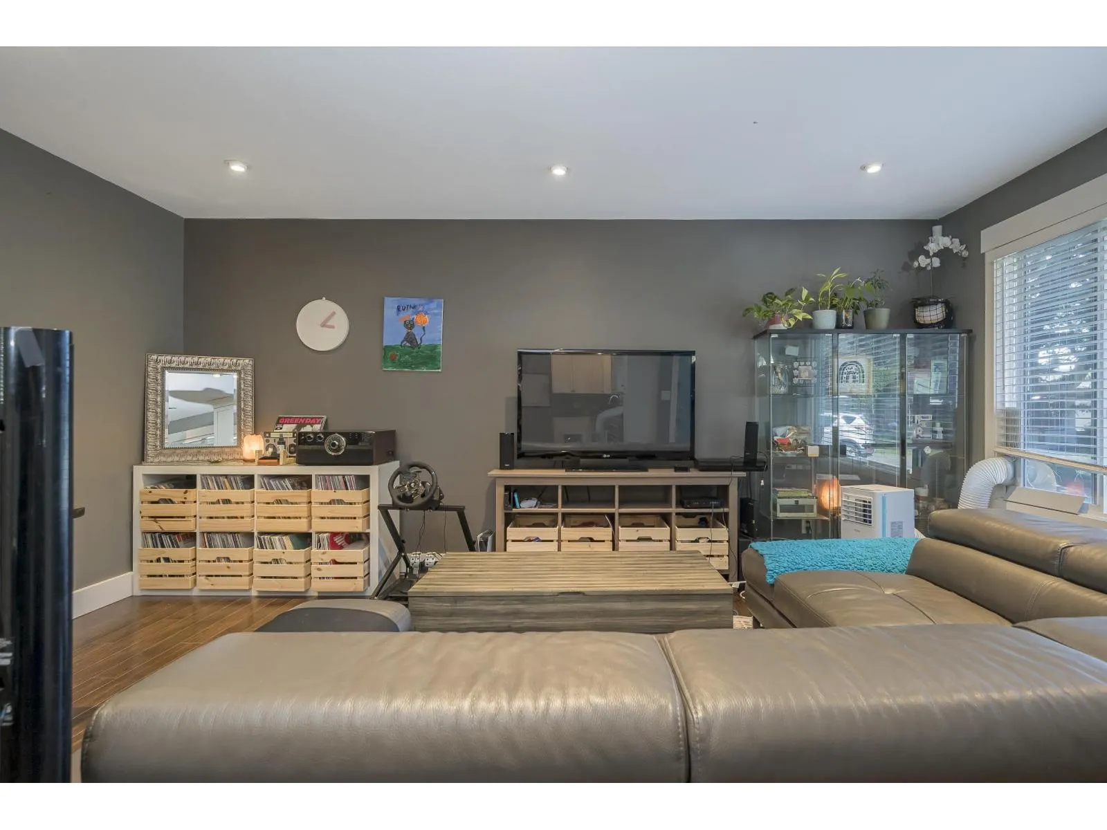 33272-33274 ALTA AVENUE