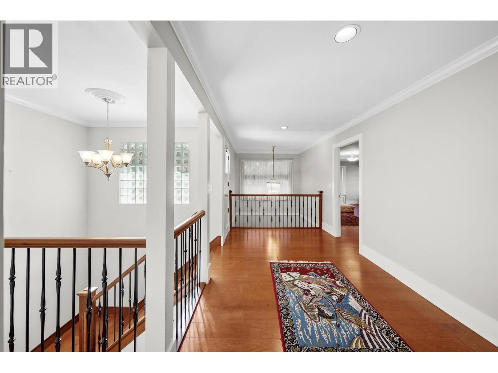 5885 NANCY GREENE WAY