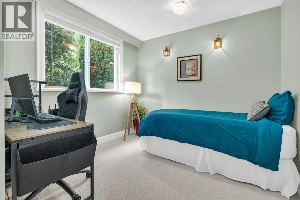 9231 PARKSVILLE DRIVE