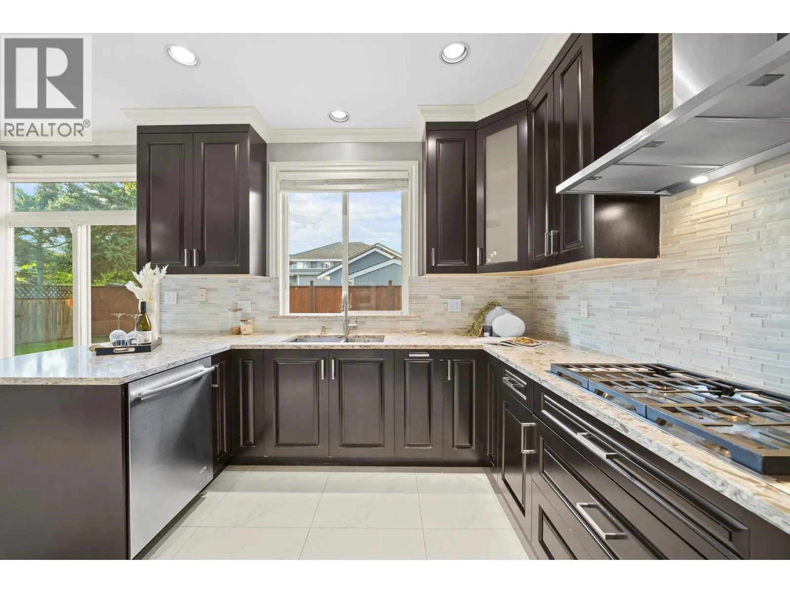 6215 GARRISON COURT