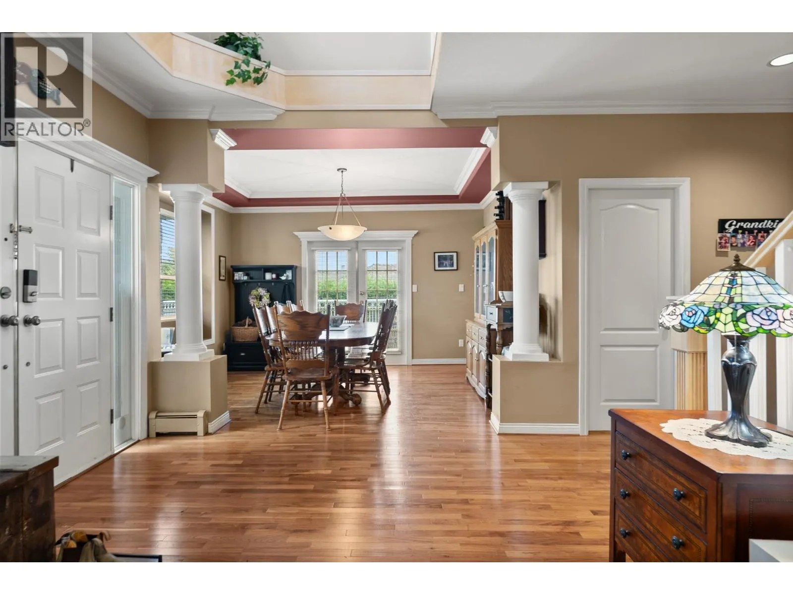 330 ROSEHILL WYND