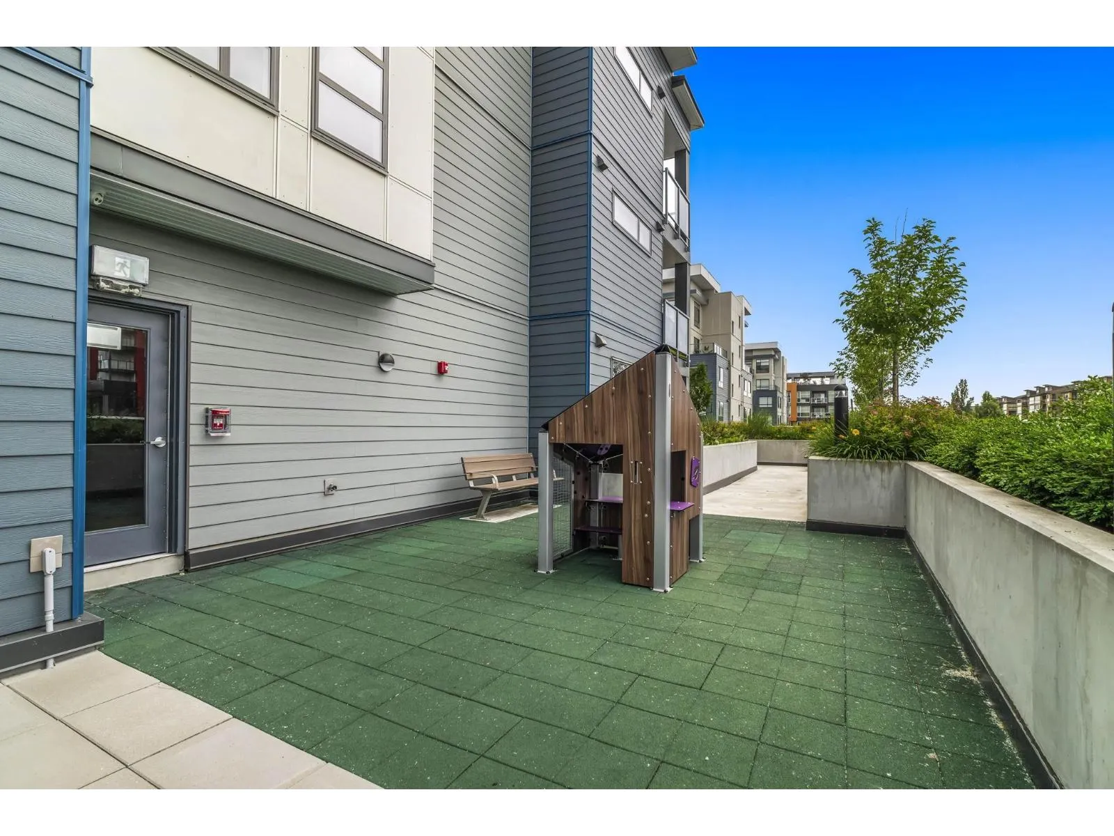 310 7920 206 STREET