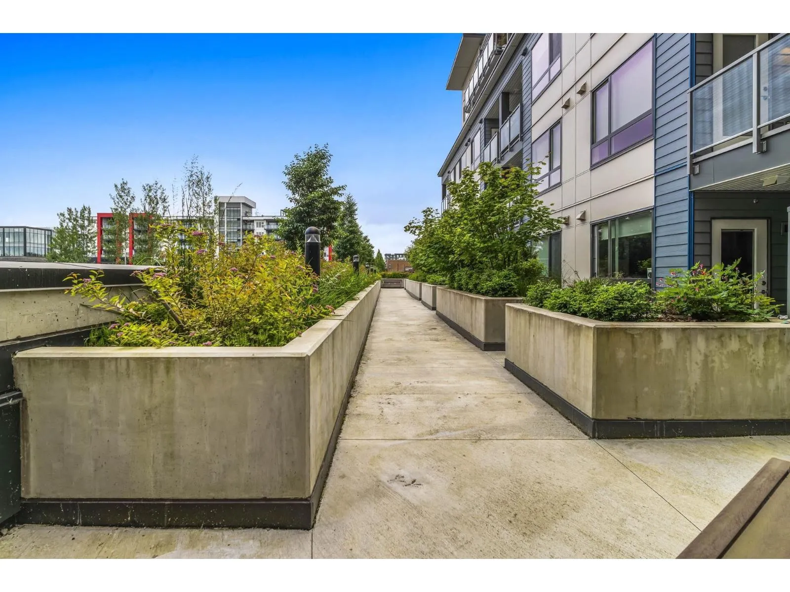 310 7920 206 STREET
