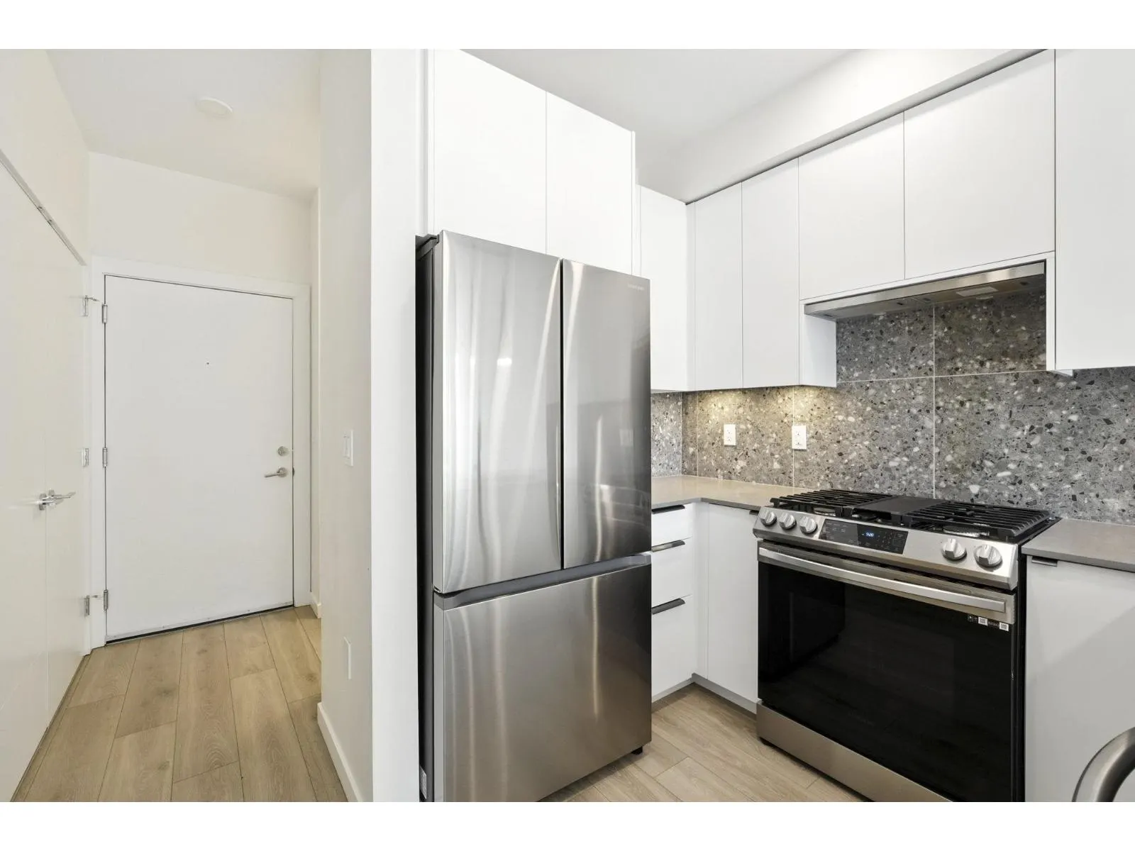 310 7920 206 STREET