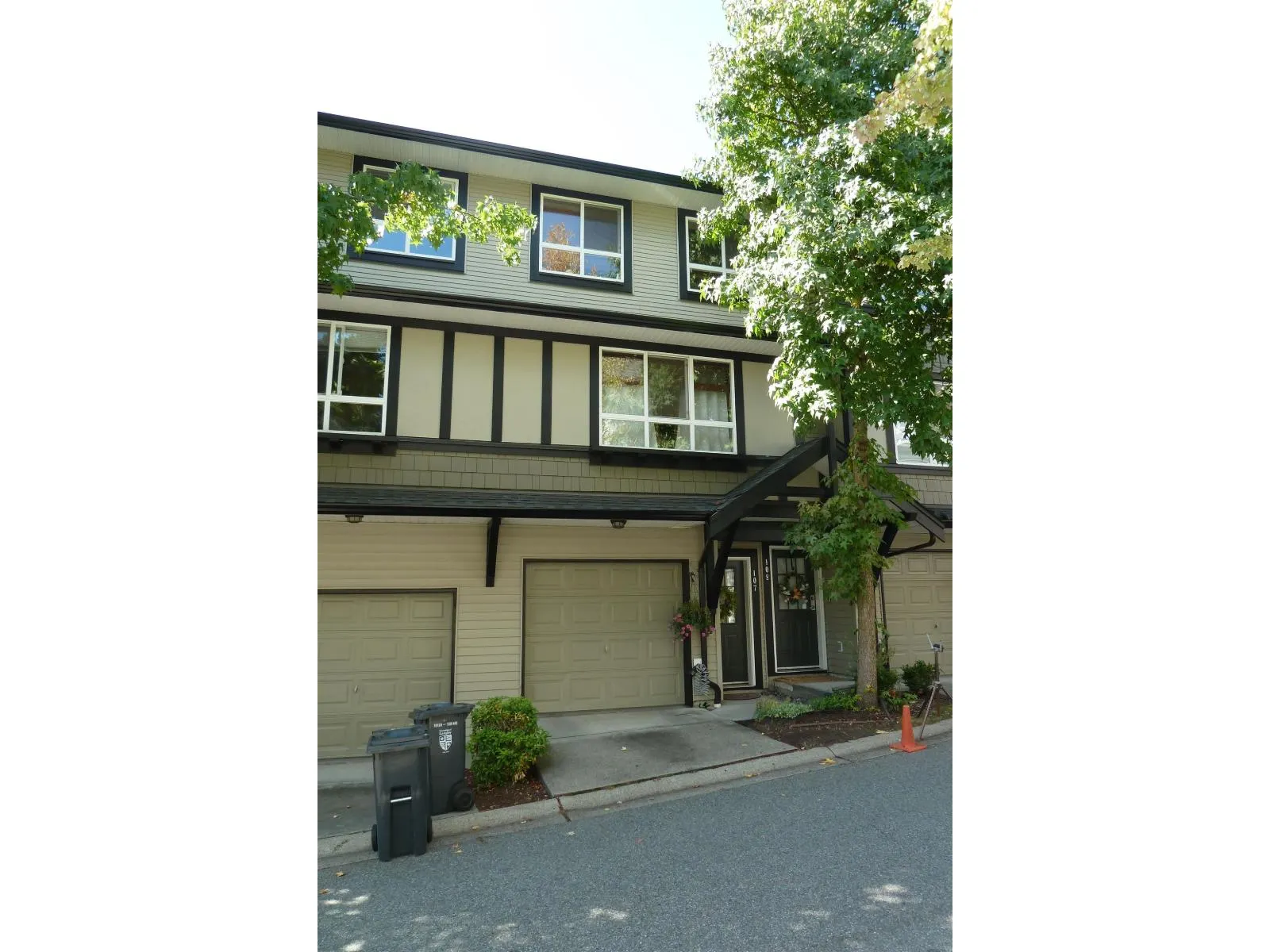 107 6747 203 STREET