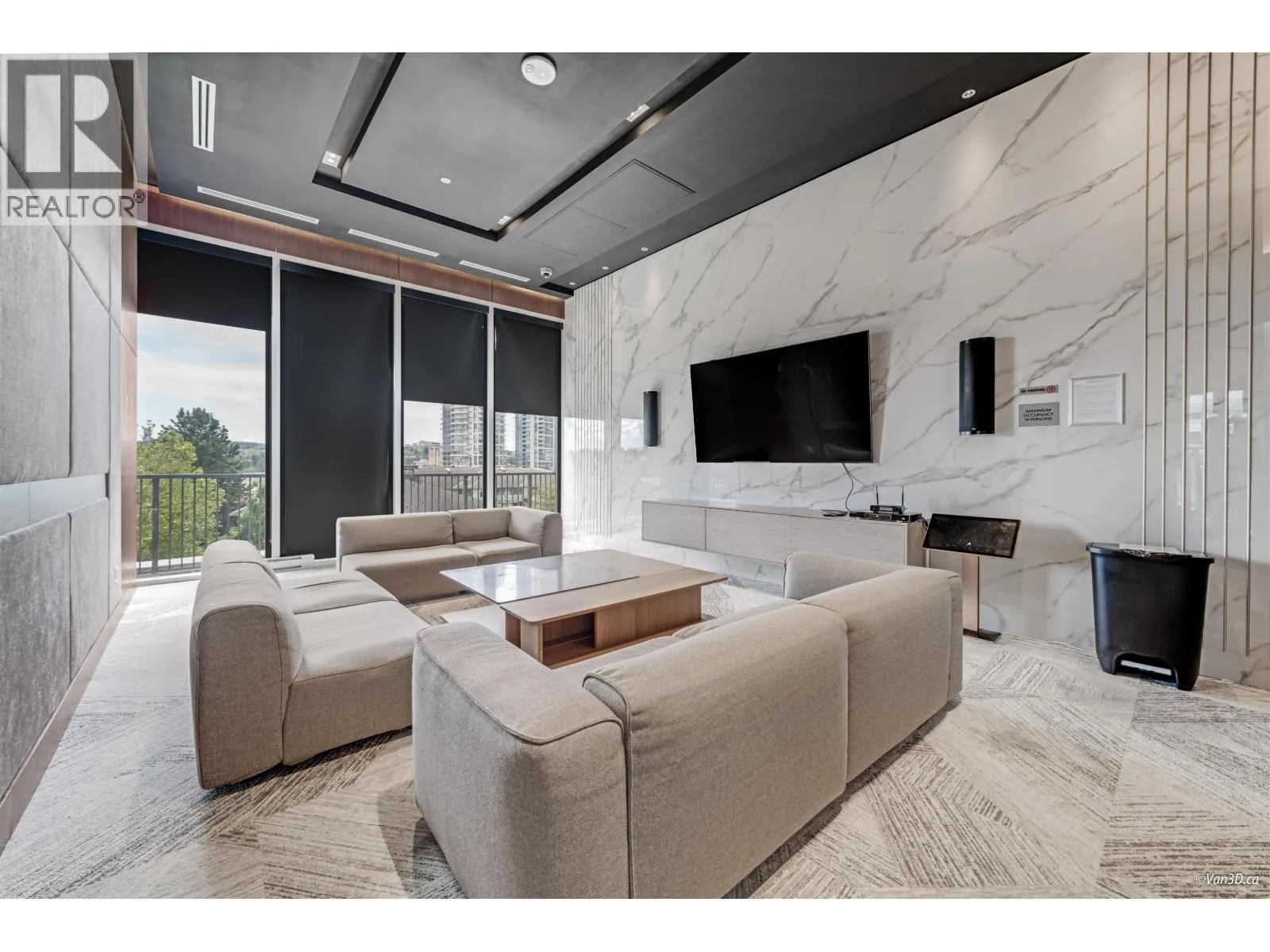3006 4730 LOUGHEED HIGHWAY