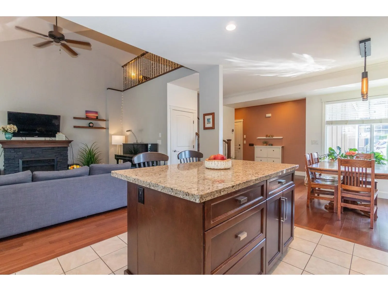 10 32792 LIGHTBODY COURT