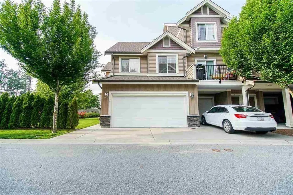 10 32792 LIGHTBODY COURT