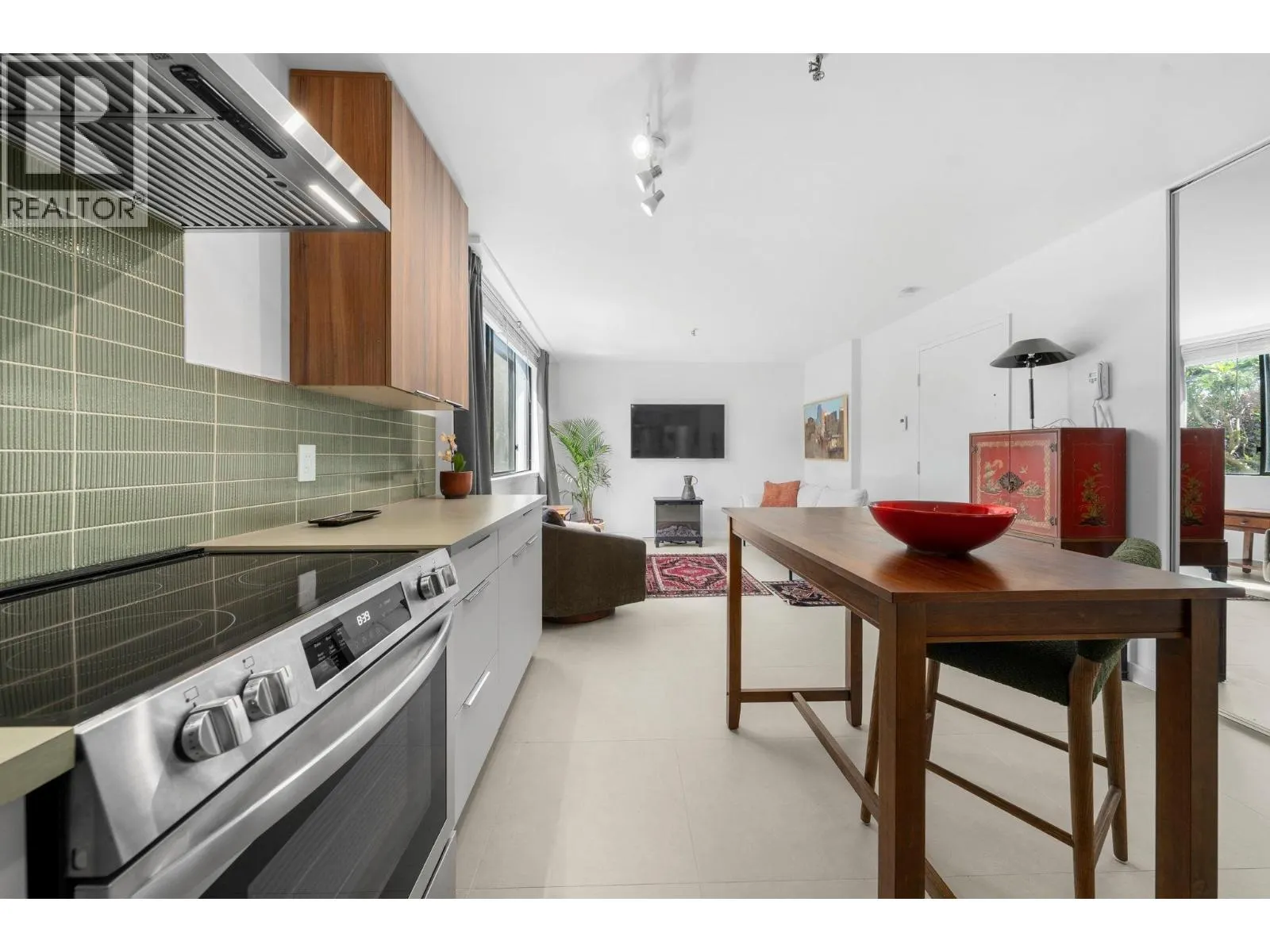 101A 460 14TH STREET