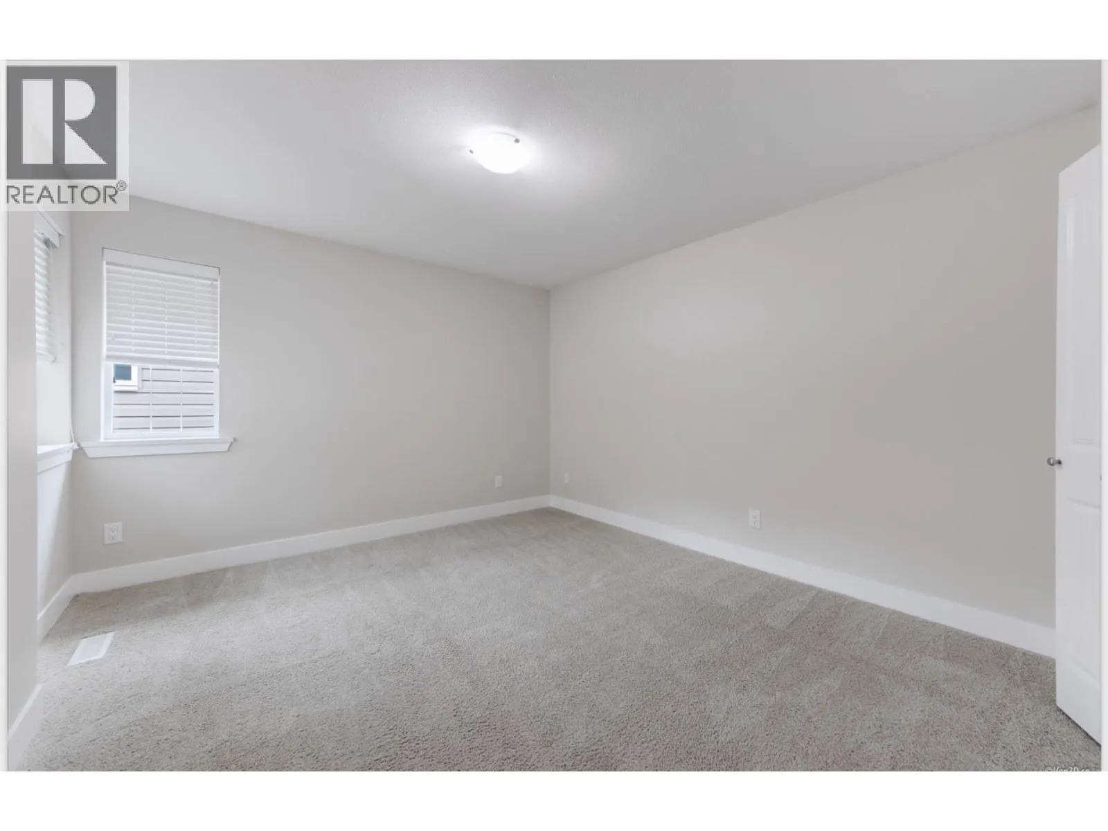 3462 STEPHENS COURT