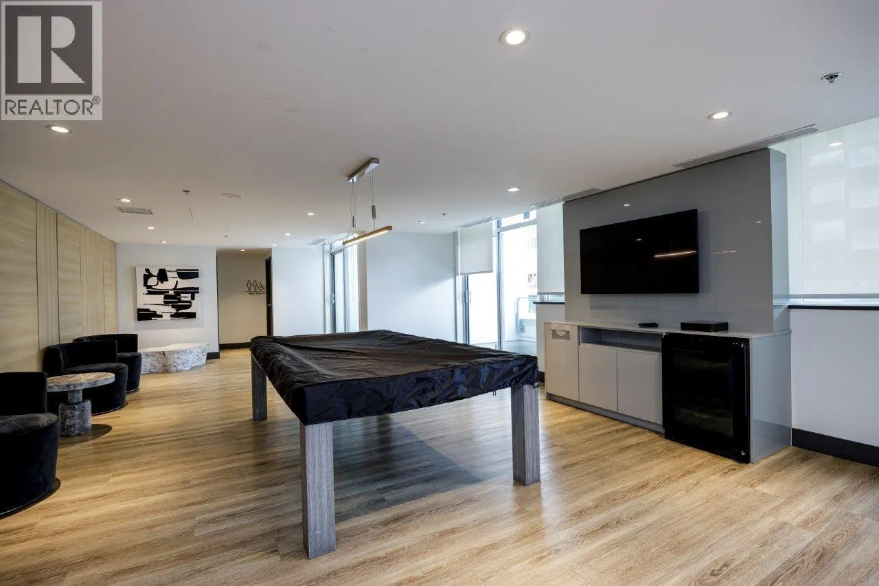 1008 1632 LIONS GATE LANE