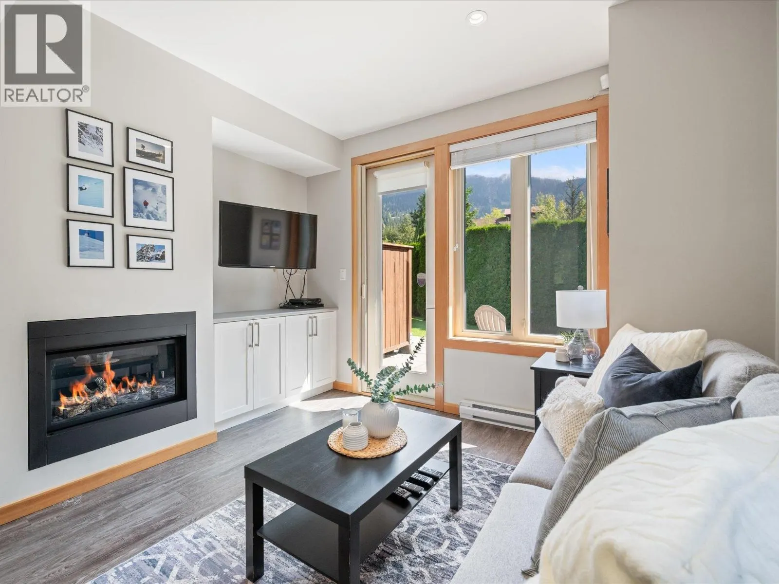1 2007 KAREN CRESCENT