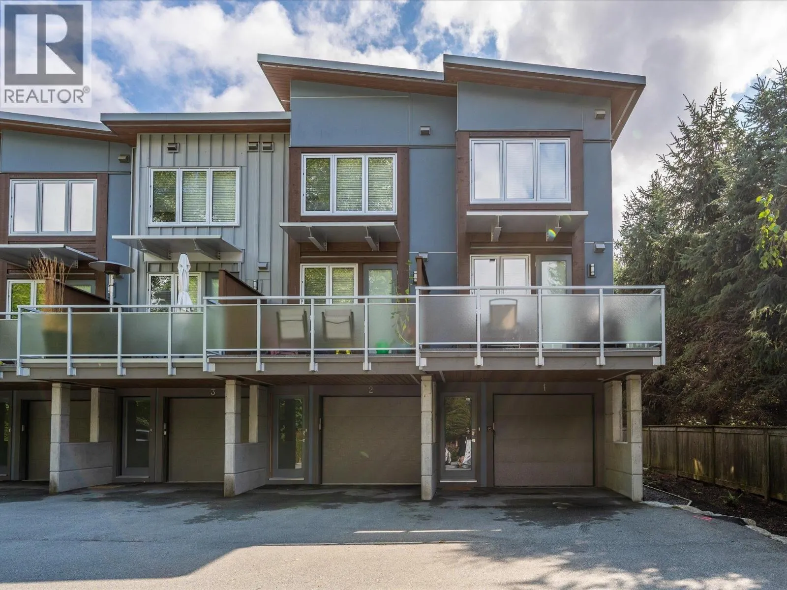 1 2007 KAREN CRESCENT