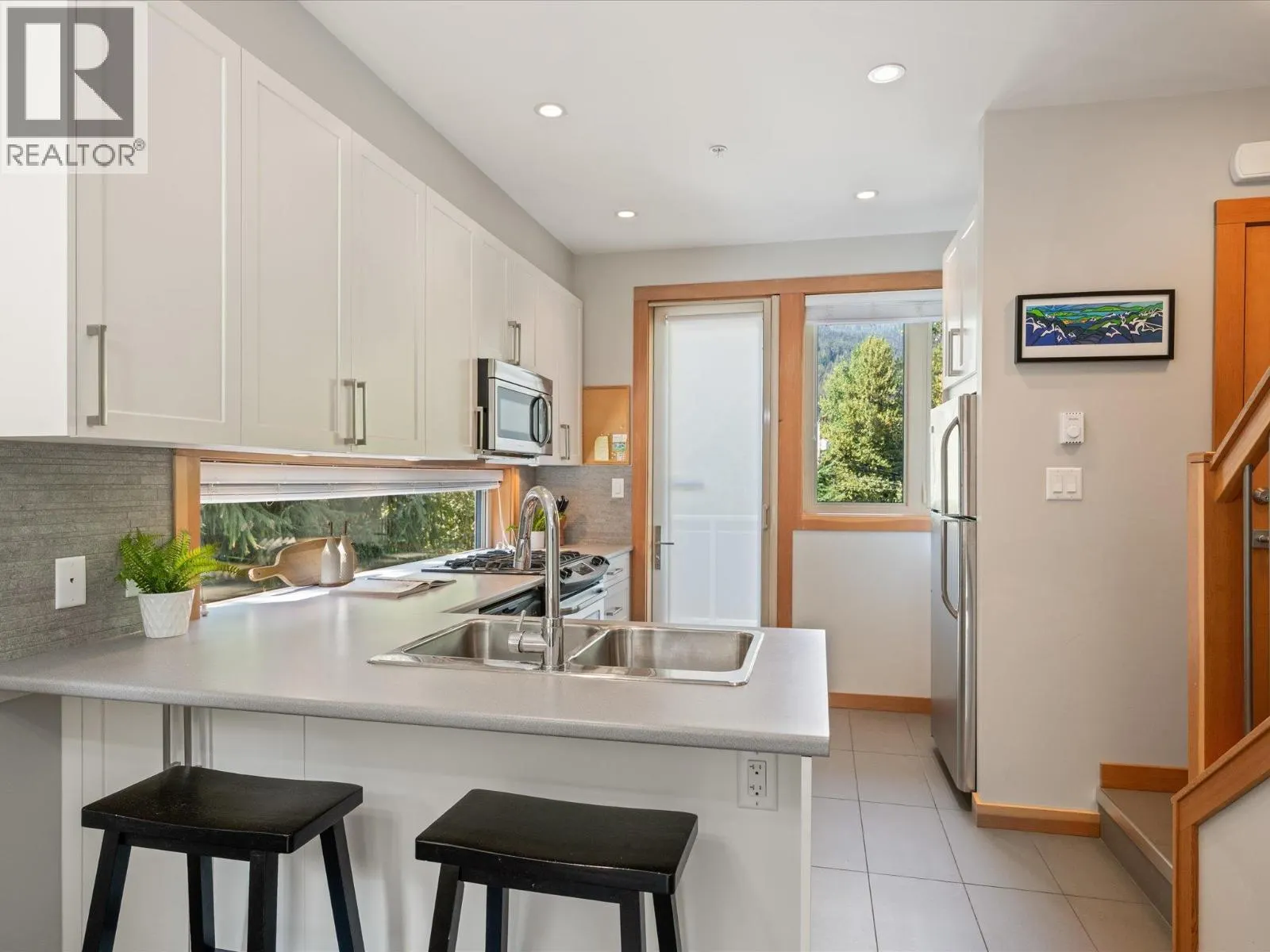 1 2007 KAREN CRESCENT