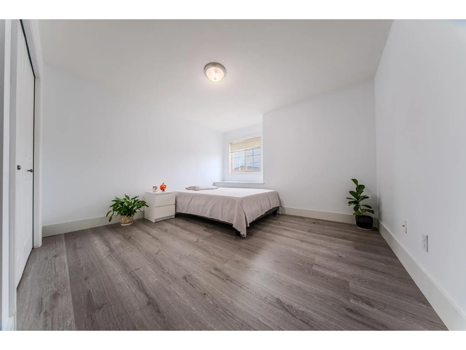 68 6887 SHEFFIELD WAY|Sardis East Vedder