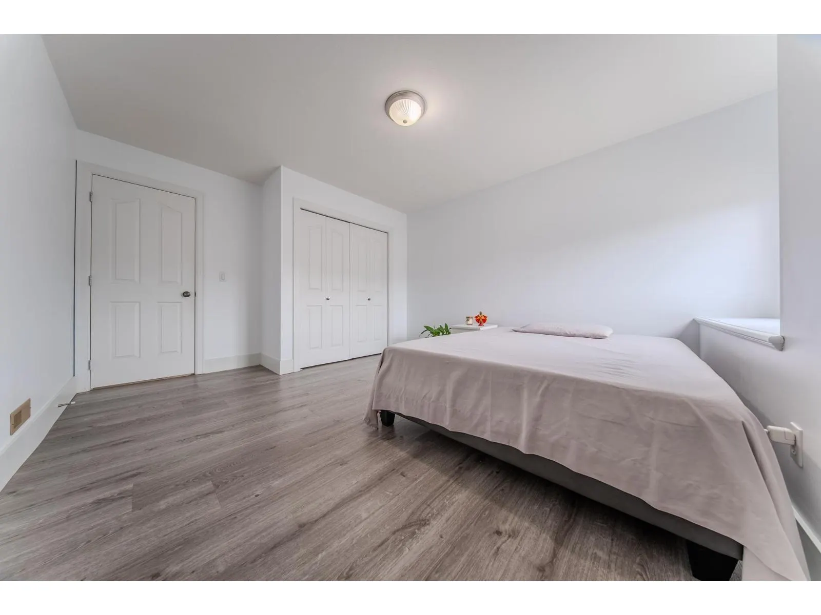 68 6887 SHEFFIELD WAY|Sardis East Vedder