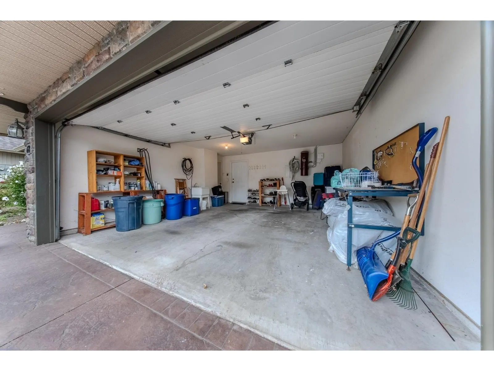 68 6887 SHEFFIELD WAY|Sardis East Vedder