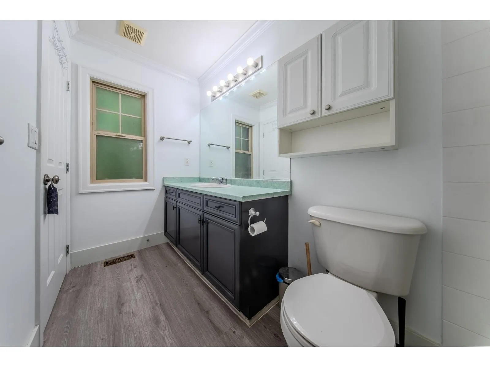 68 6887 SHEFFIELD WAY|Sardis East Vedder