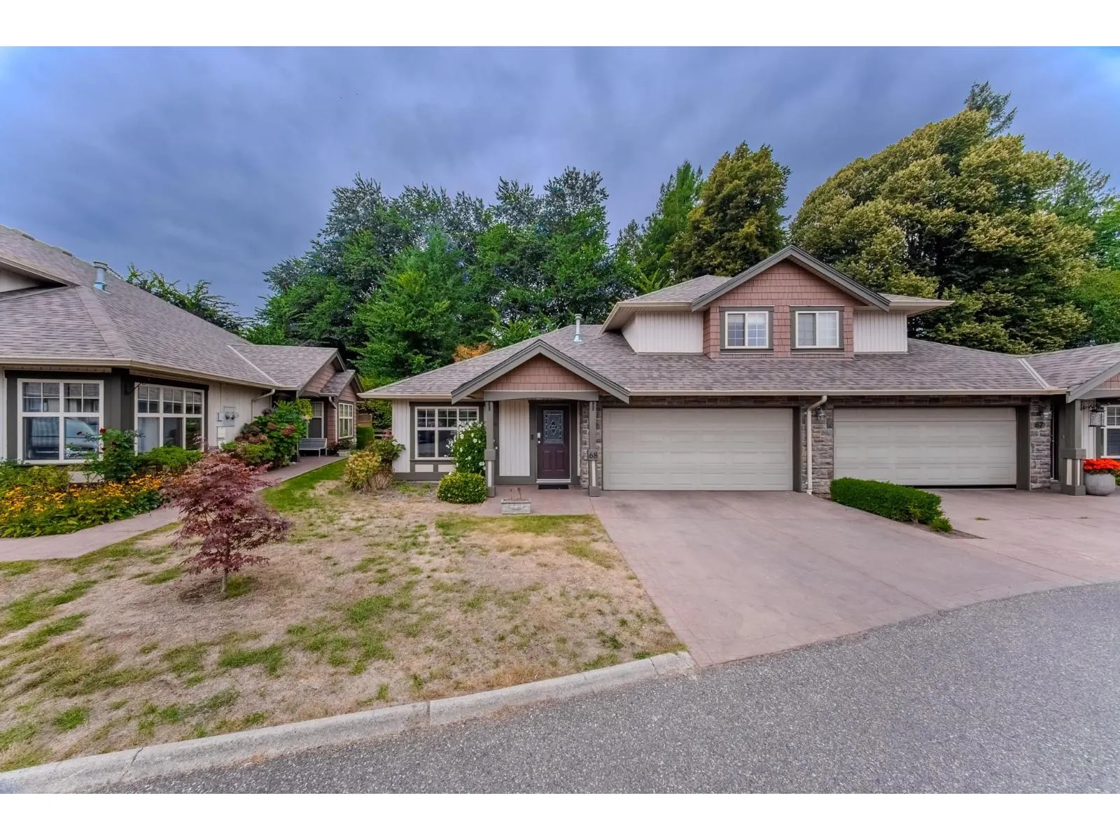 68 6887 SHEFFIELD WAY|Sardis East Vedder