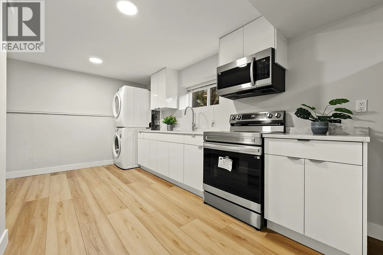 3055 ROTHBURY PLACE