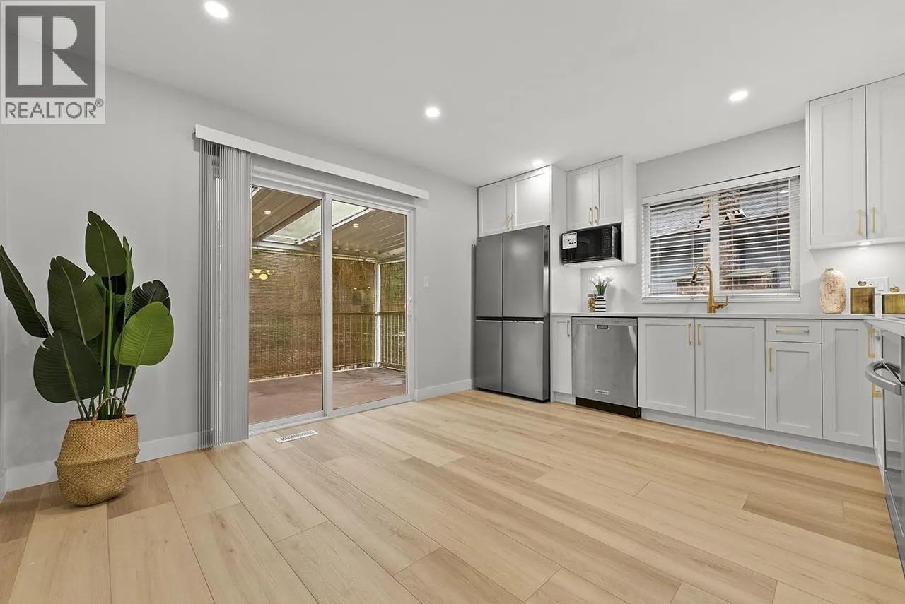 3055 ROTHBURY PLACE