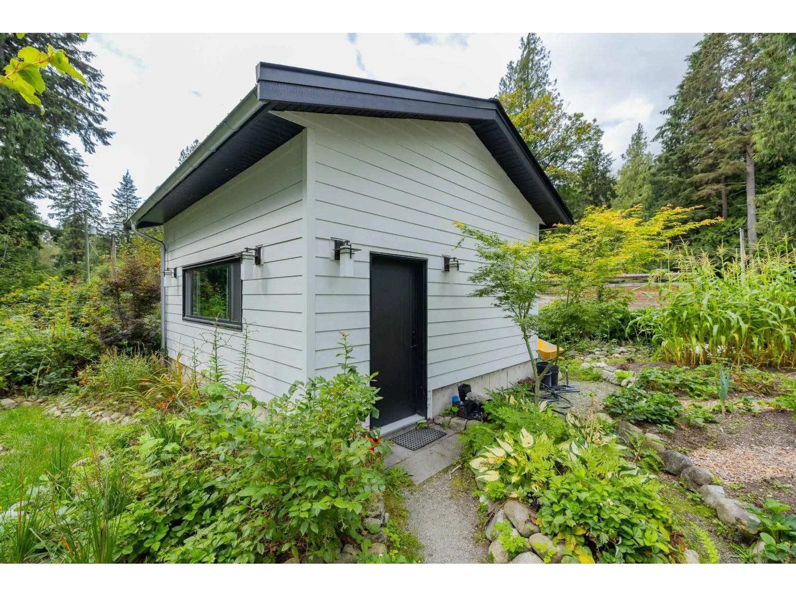 43685 LOUGHEED HIGHWAY