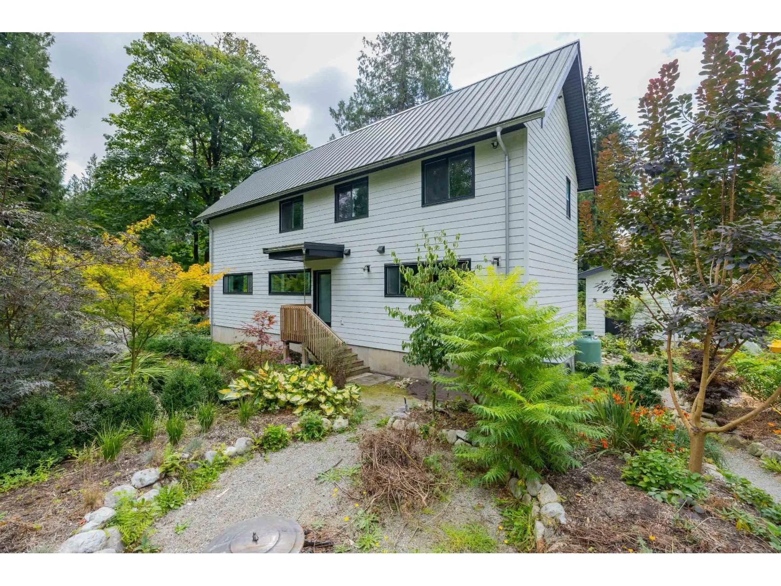 43685 LOUGHEED HIGHWAY