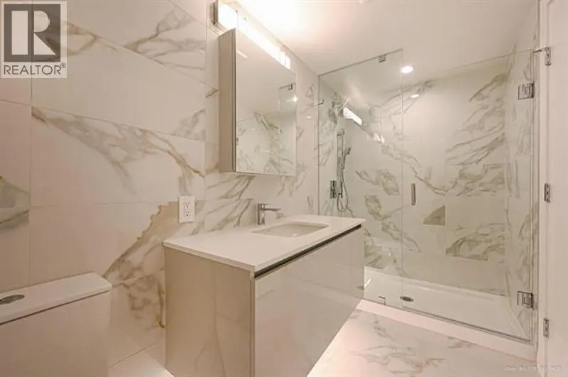 1609 5788 GILBERT ROAD