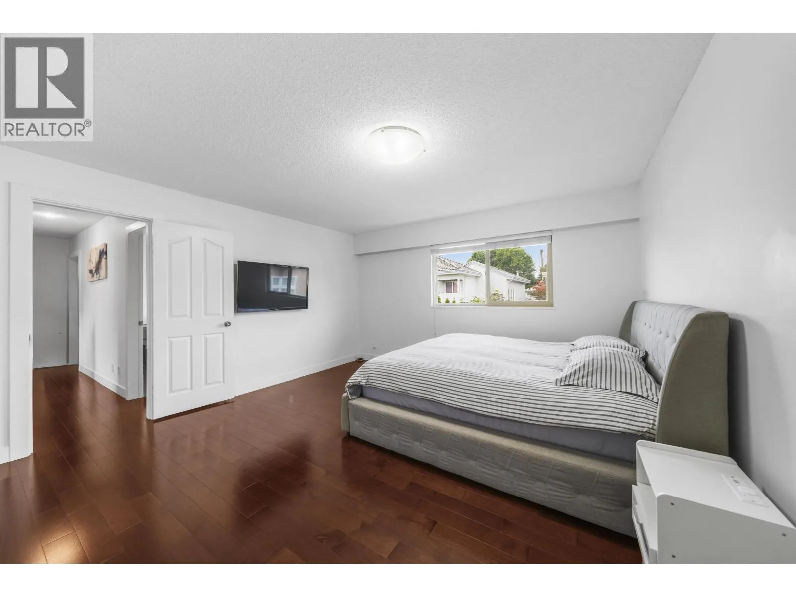8191 MIRABEL COURT