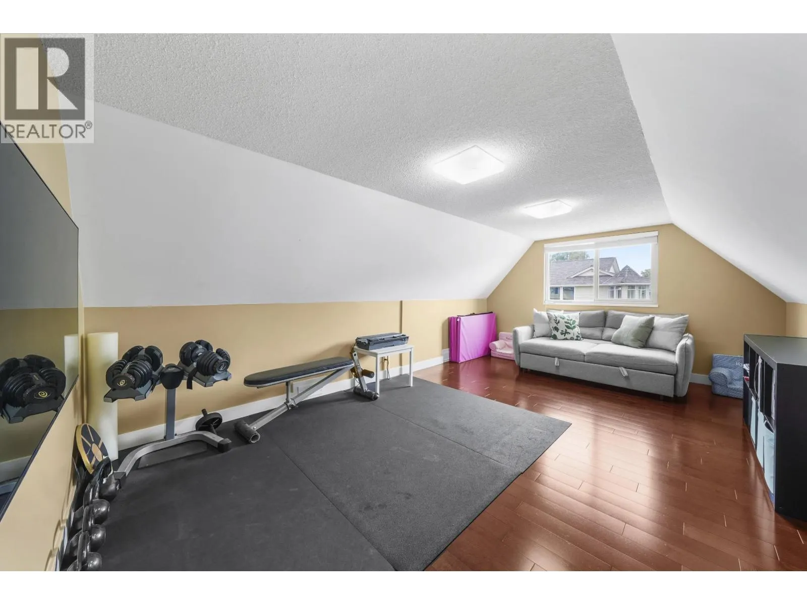 8191 MIRABEL COURT