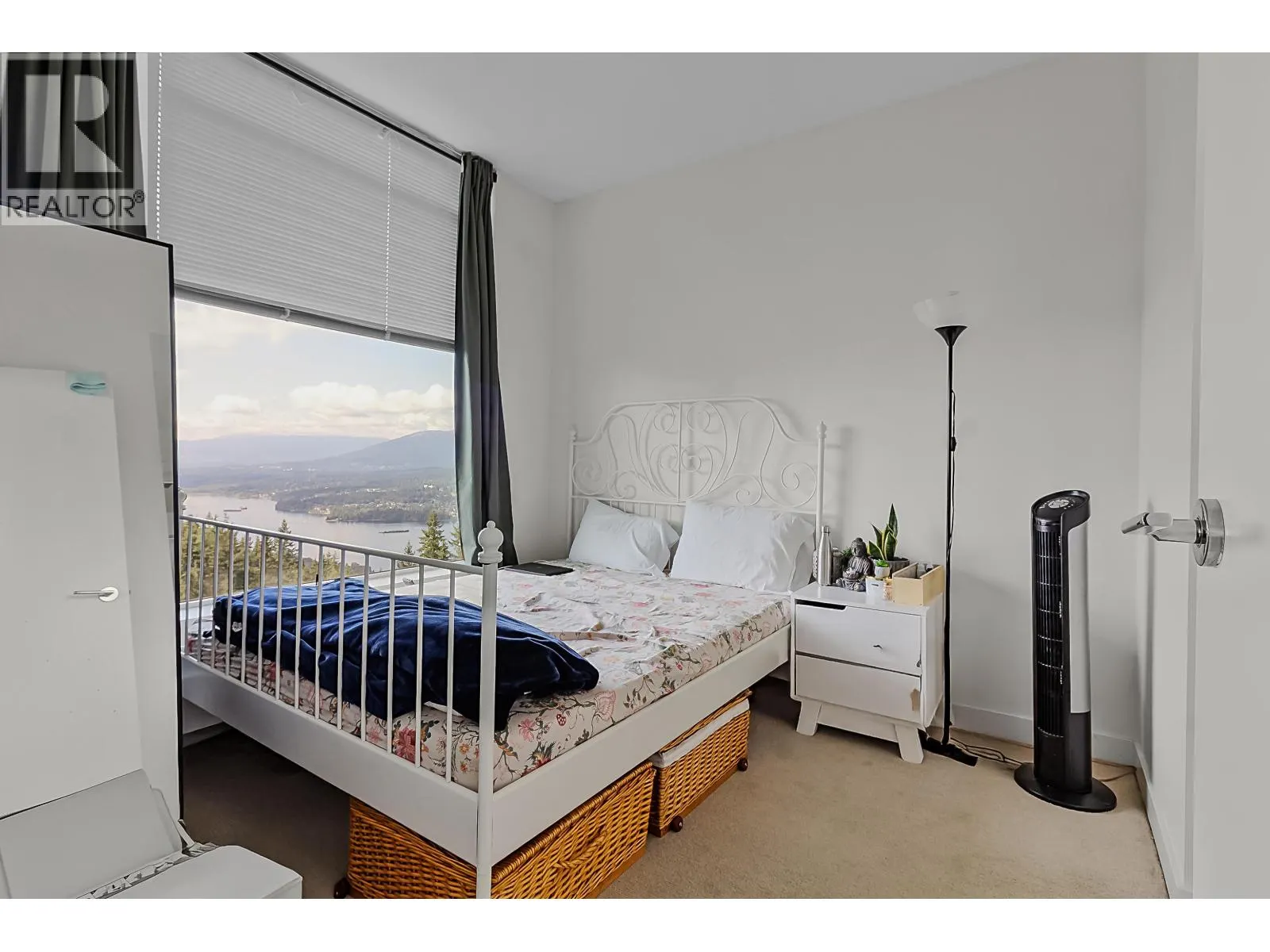 1006 8850 UNIVERSITY CRESCENT