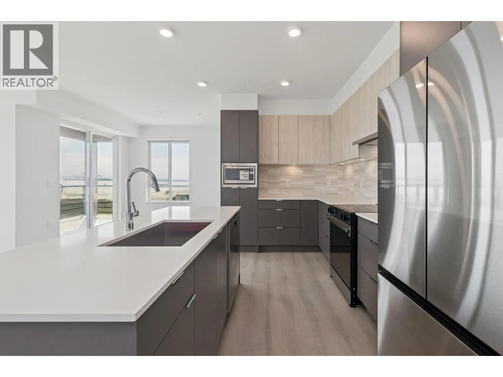 5XX 2463 RABBIT DRIVE