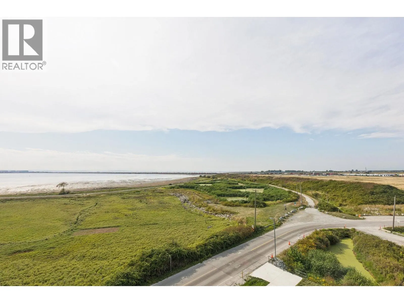 5XX 2463 RABBIT DRIVE