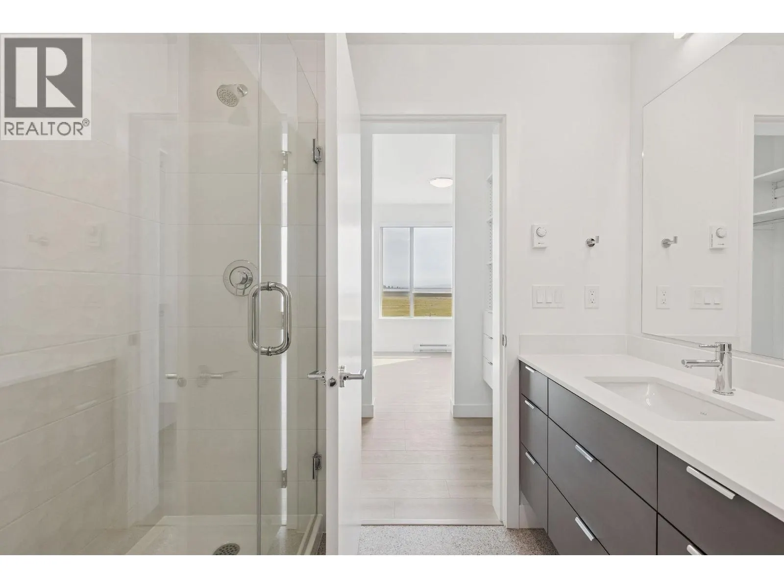 5XX 2463 RABBIT DRIVE
