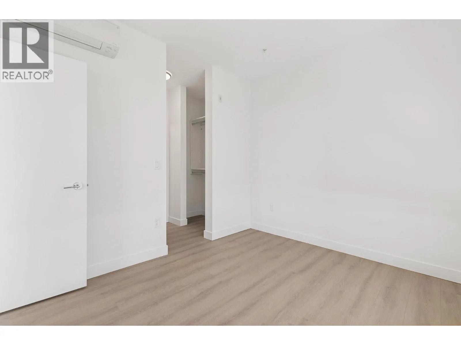 5XX 2463 RABBIT DRIVE
