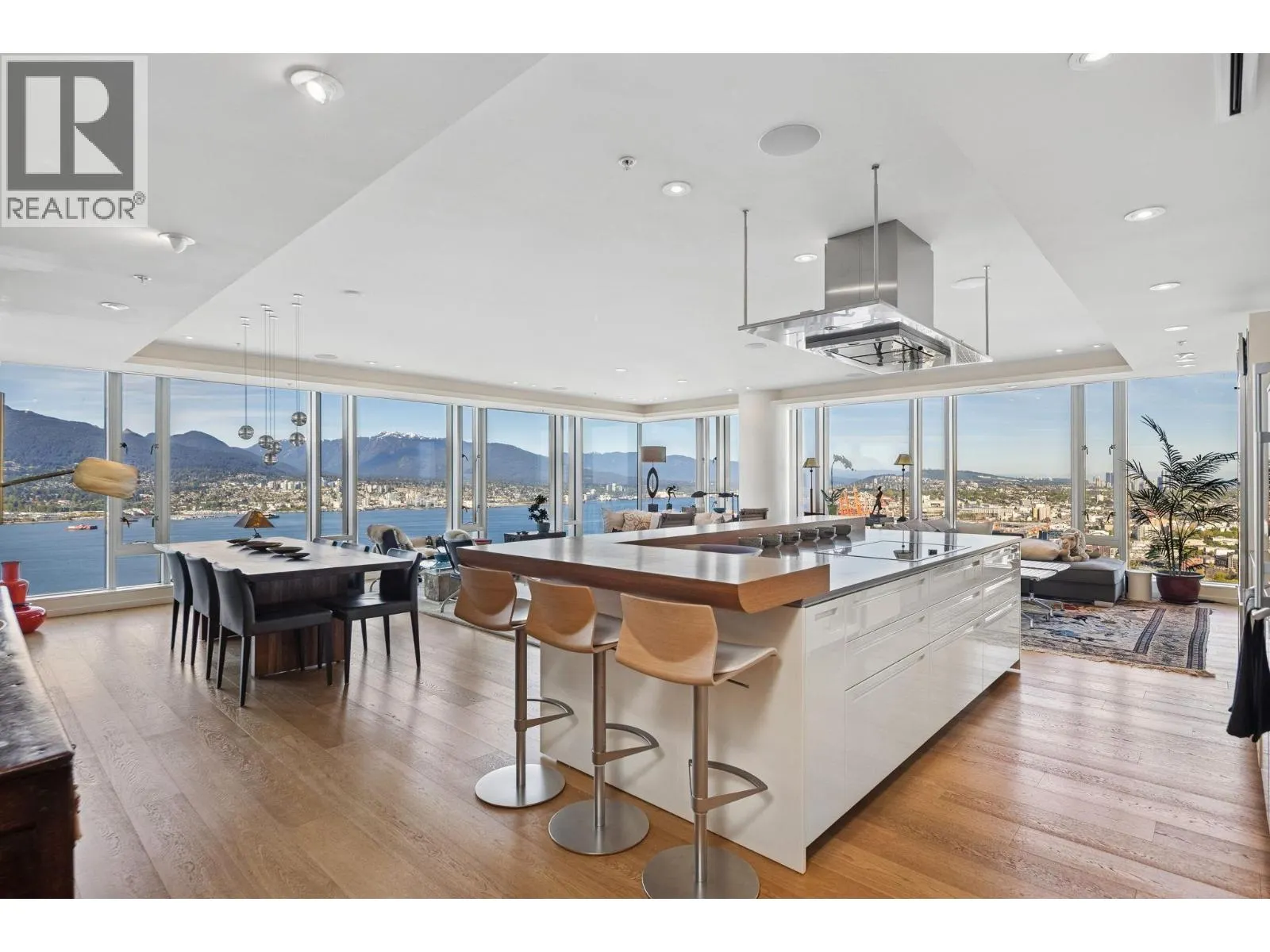 4501 1011 W CORDOVA STREET