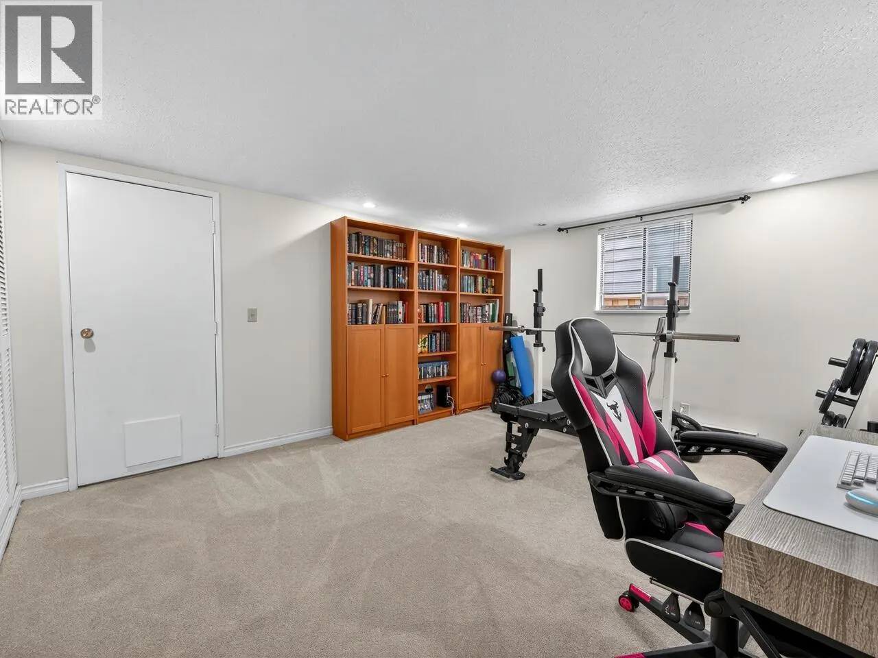 1131 LOMBARDY DRIVE
