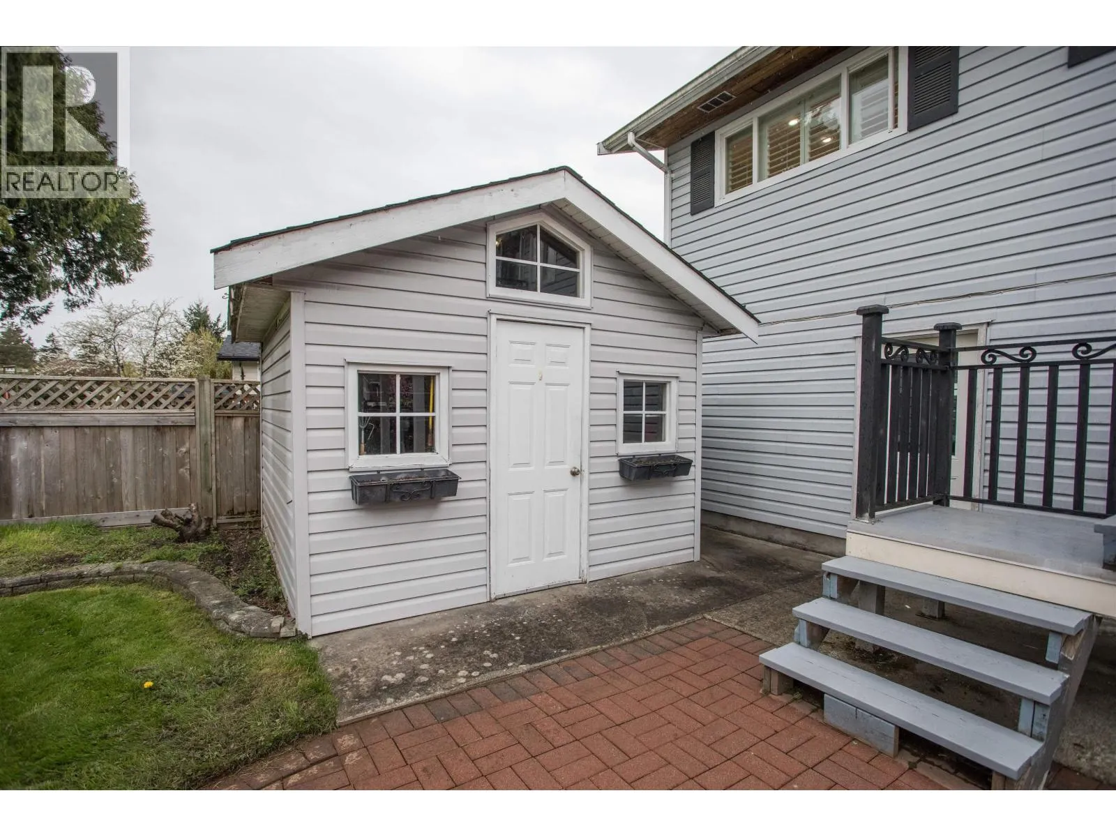 10811 SEAHURST PLACE
