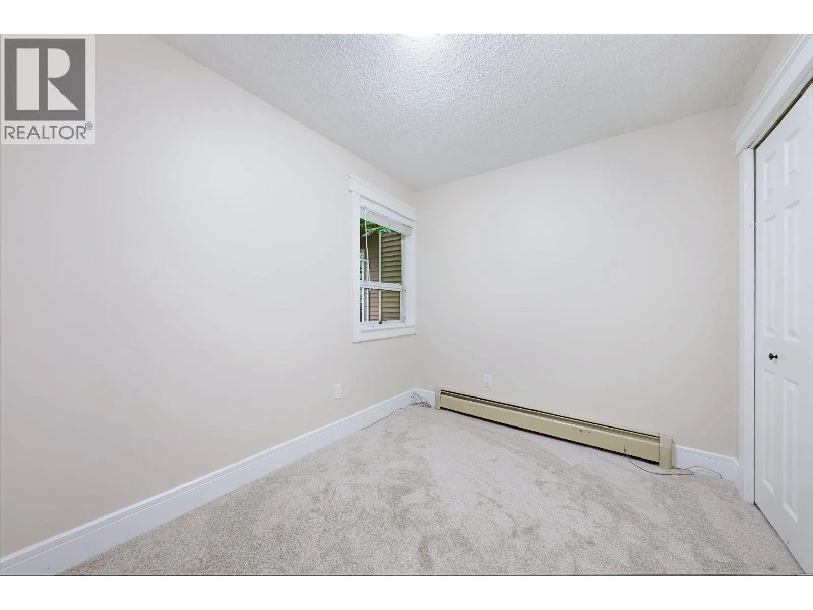 37 9000 ASH GROVE CRESCENT