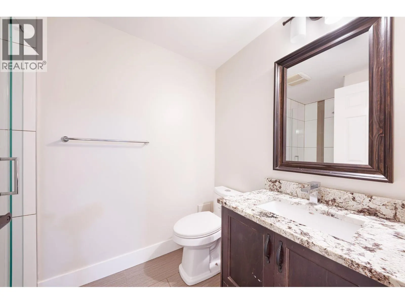 37 9000 ASH GROVE CRESCENT