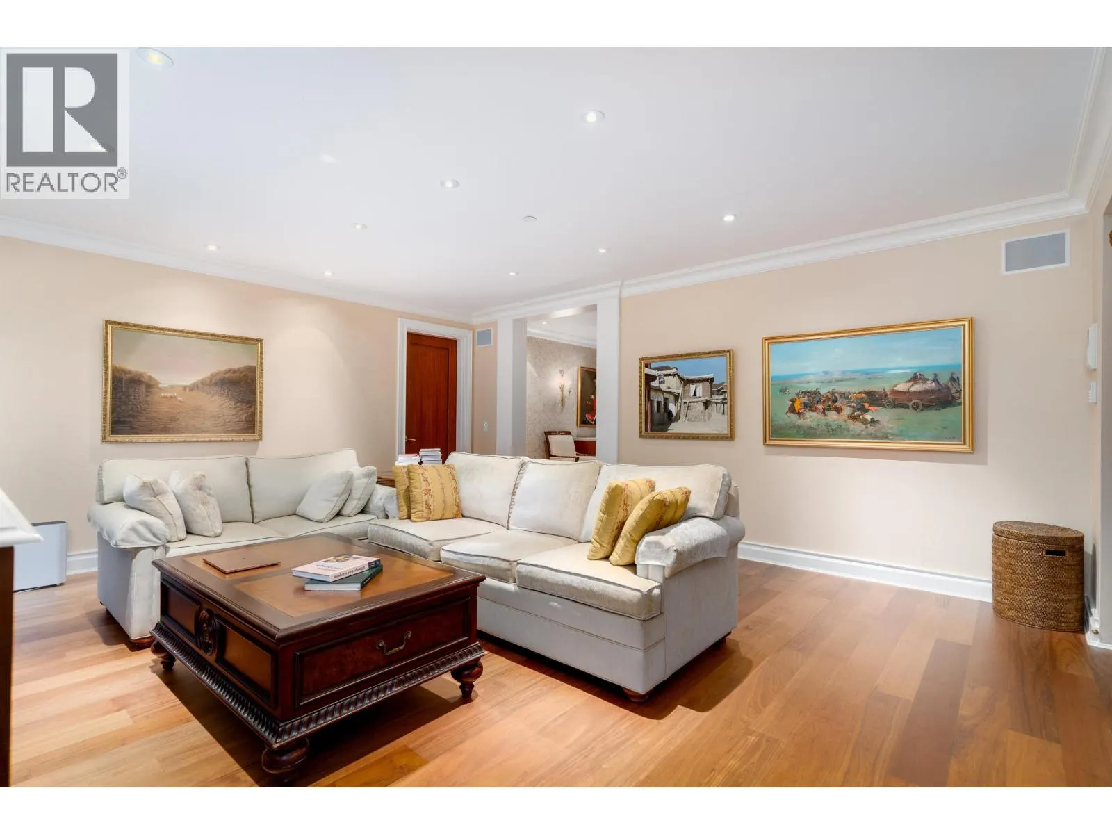 4778 DRUMMOND DRIVE