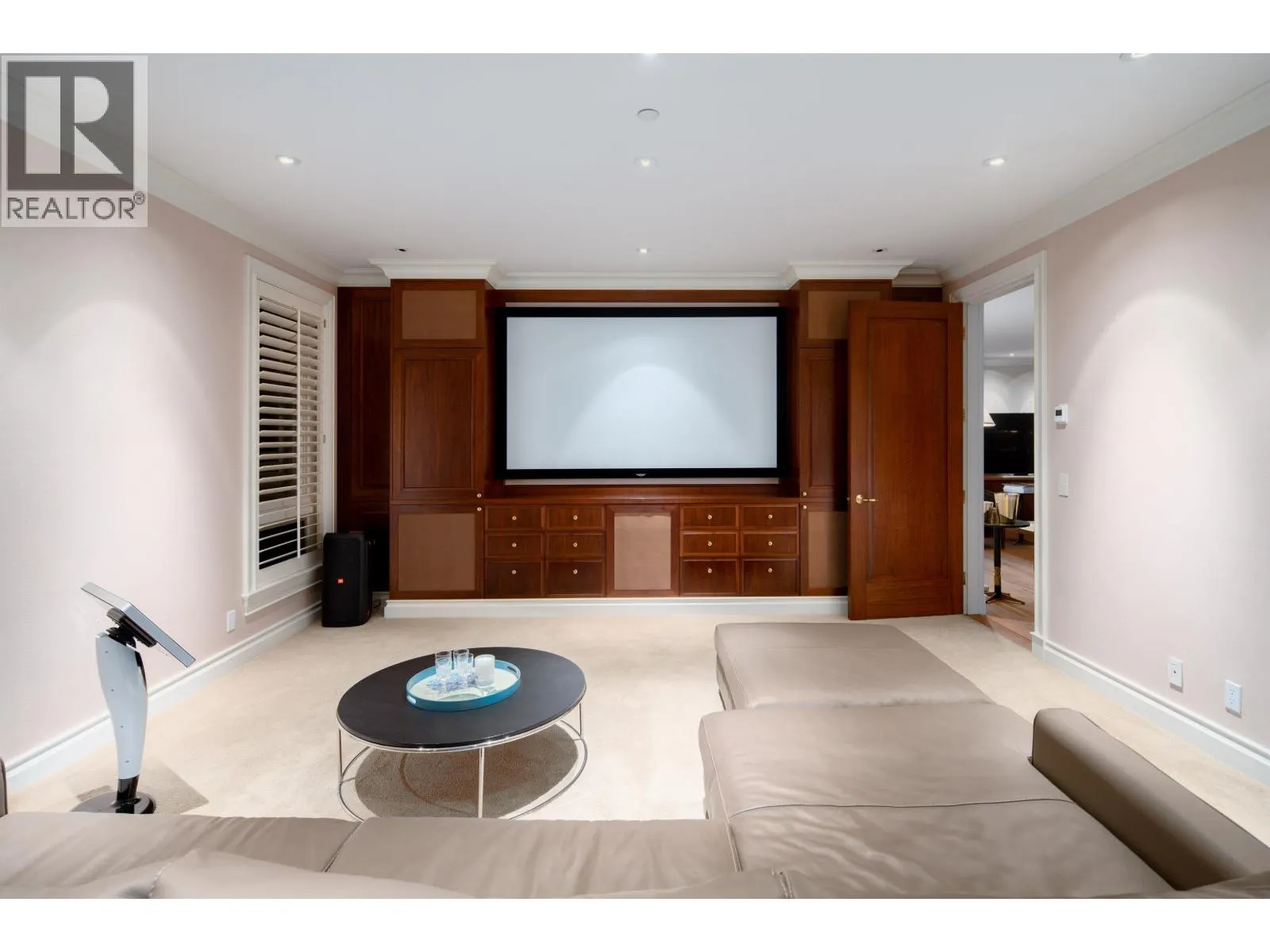 4778 DRUMMOND DRIVE