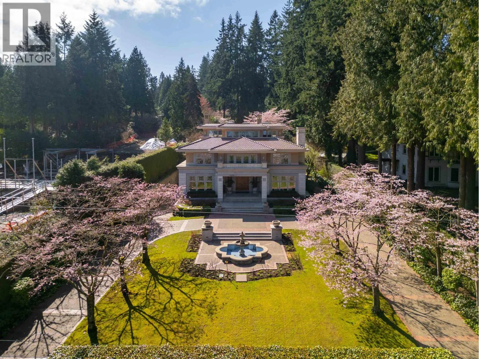 4778 DRUMMOND DRIVE
