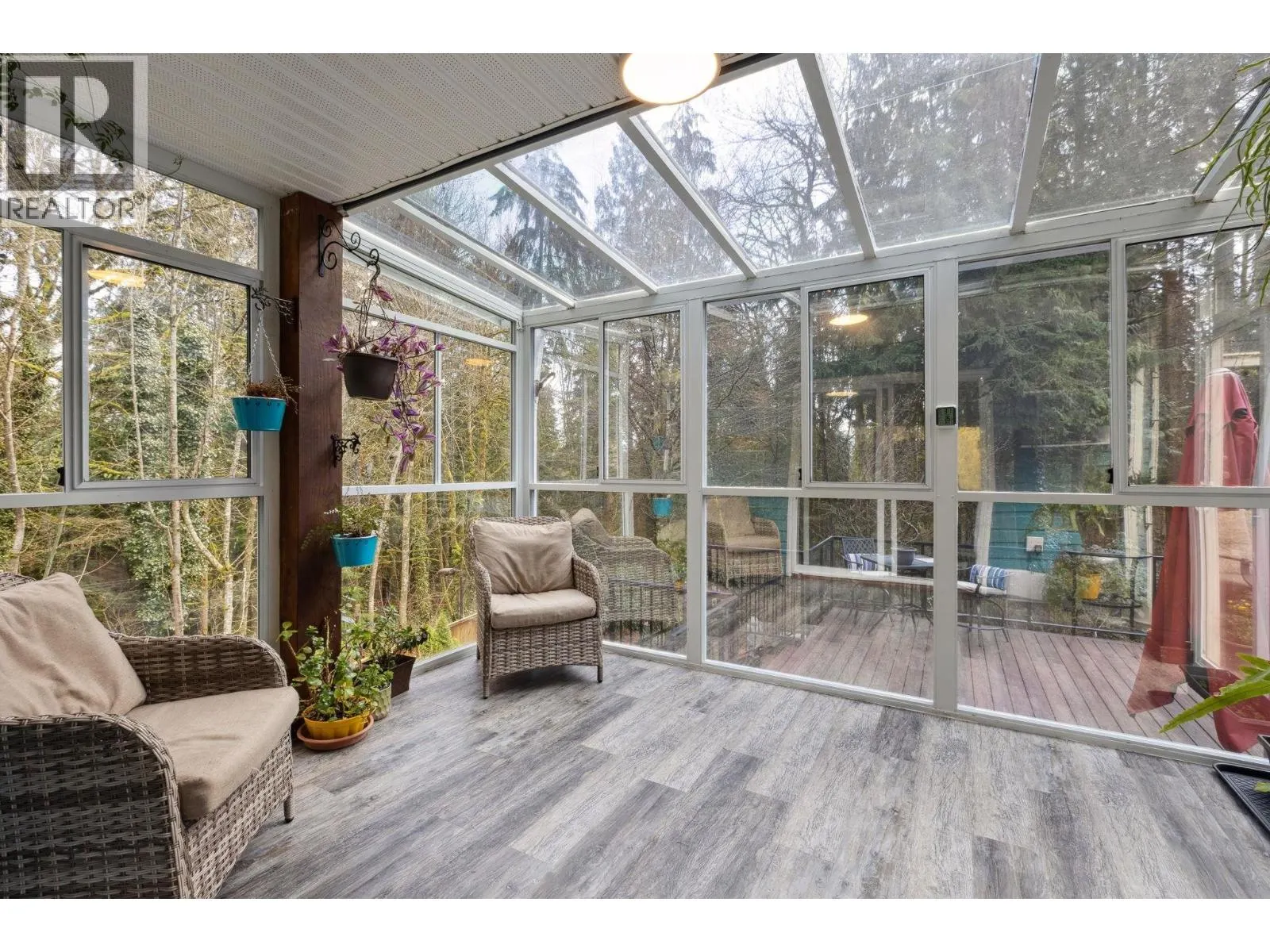 1501 OSTLER COURT