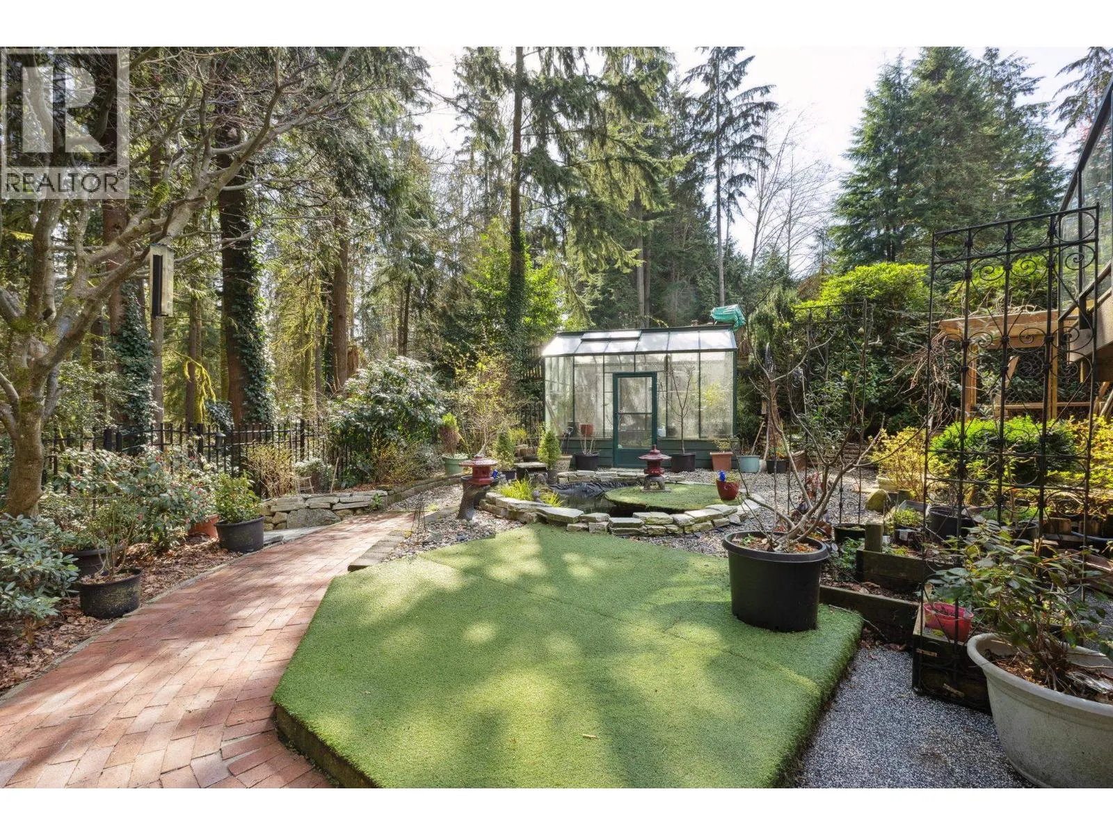 1501 OSTLER COURT