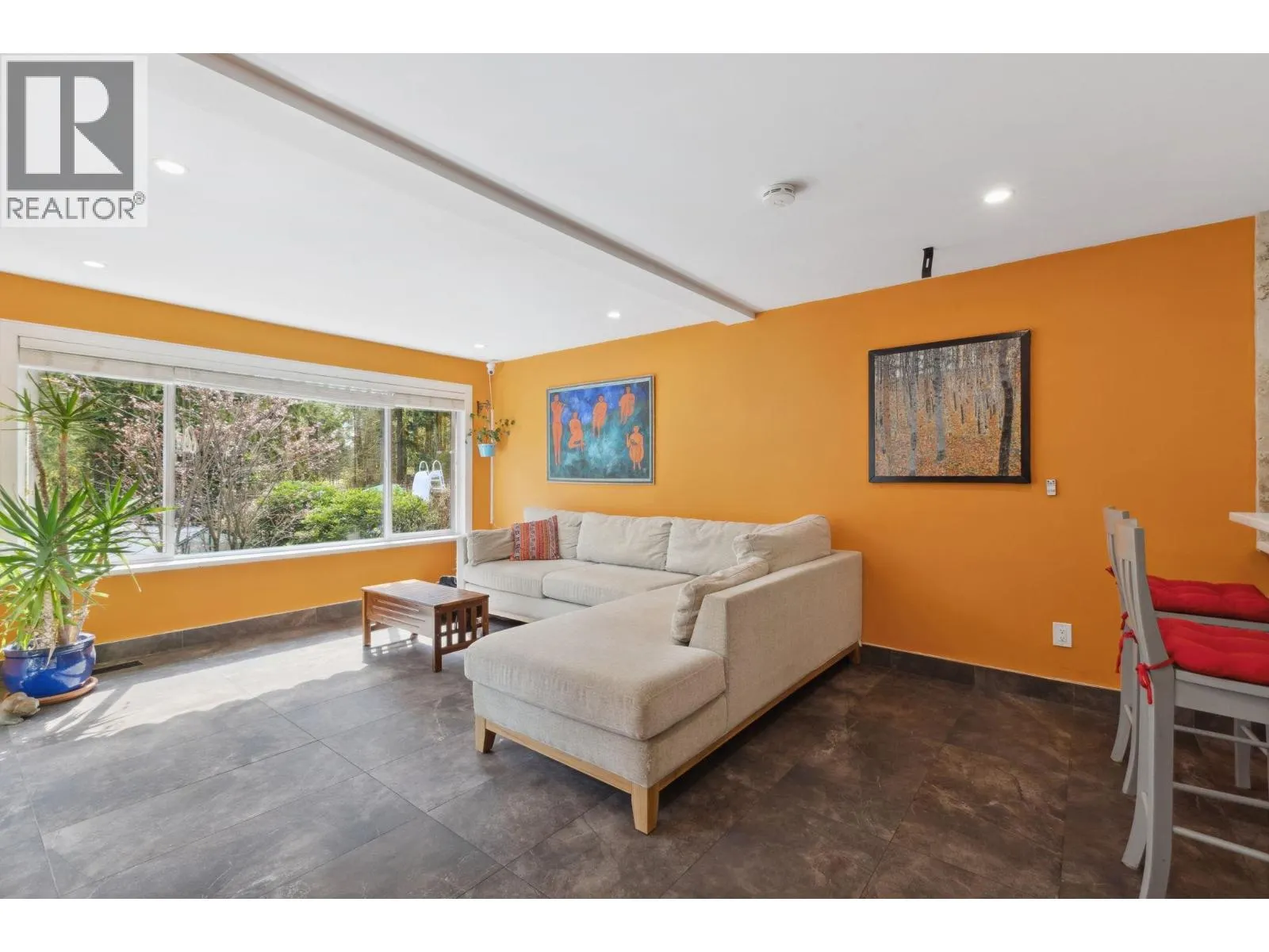 1501 OSTLER COURT