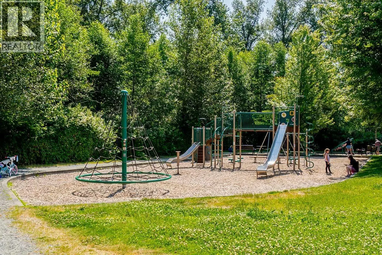 6 2325 RANGER LANE